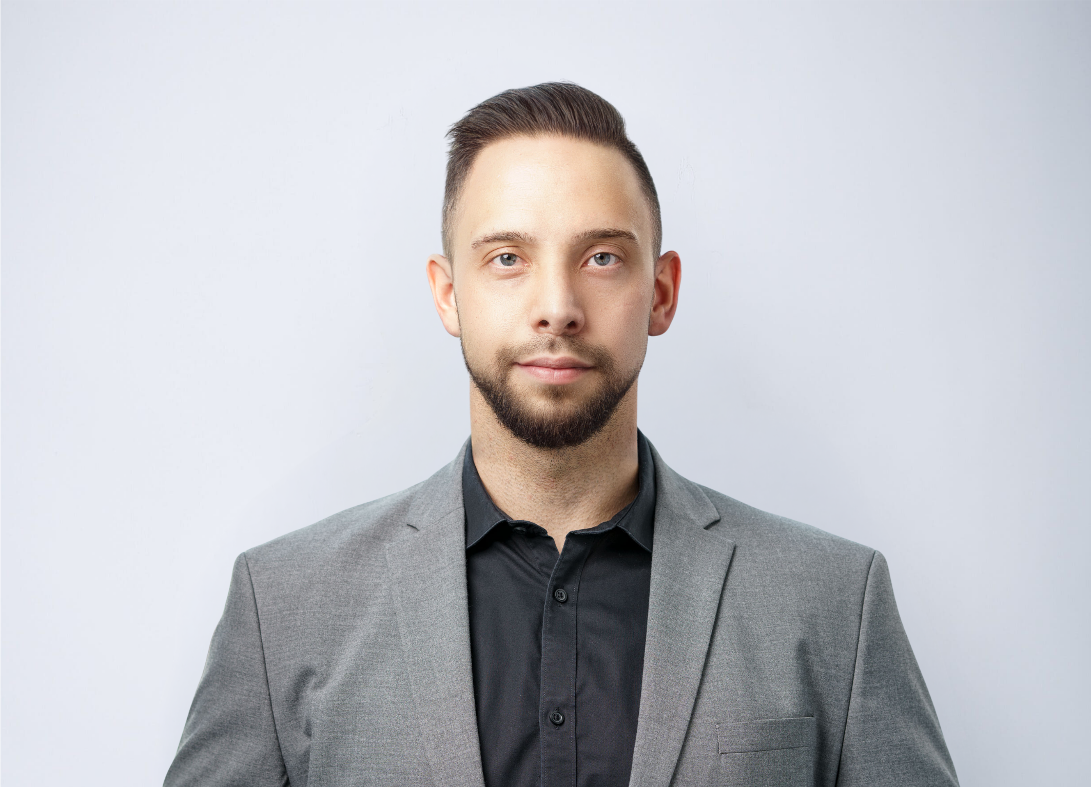 Portrait von Prof. Dr. Sergio Staab